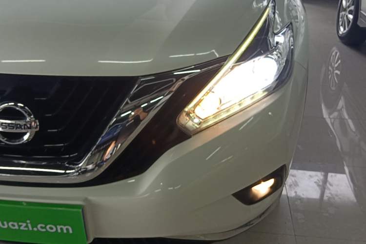 Used Nissan Murano 2017 2.5L XE Two-Wheel Drive Elite Edition Left Front Headlight