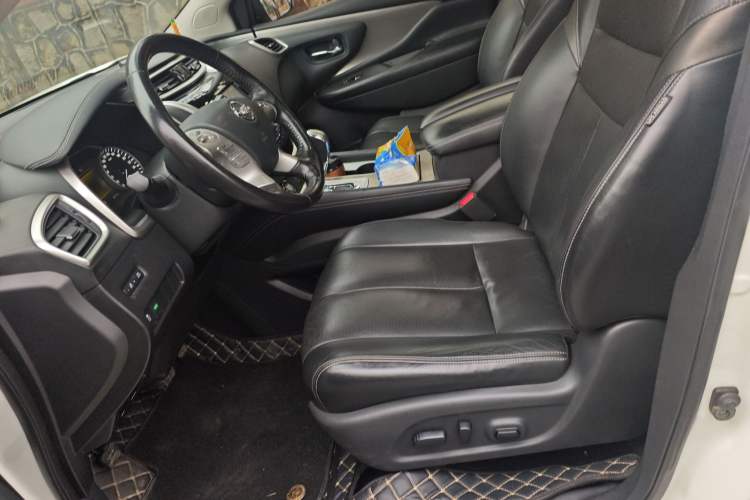 Used Nissan Murano 2017 2.5L XL Two-Wheel Drive Smart Edition Left Front Seat