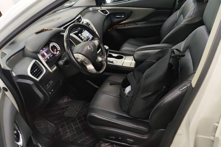 Used Nissan Murano 2017 2.5L XL Two-Wheel Drive Smart Edition Left Front Seat