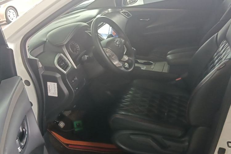Used Nissan Murano 2017 2.5L XE Two-Wheel Drive Elite Edition Left Front Seat