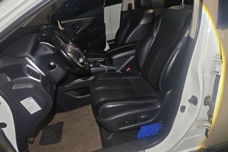 Used Nissan Murano 2017 2.5 S/C HEV XE Four-Wheel Drive Hybrid Luxury Edition Left Front Seat