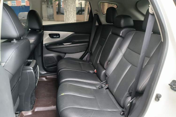 Used Nissan Murano 2017 2.5L XL Two-Wheel Drive Smart Edition Left Rear Seat