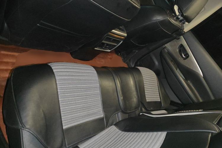 Used Nissan Murano 2017 2.5L XL Two-Wheel Drive Smart Edition Left Rear Seat