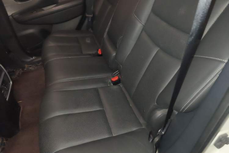 Used Nissan Murano 2017 2.5L XL Two-Wheel Drive Smart Edition Left Rear Seat