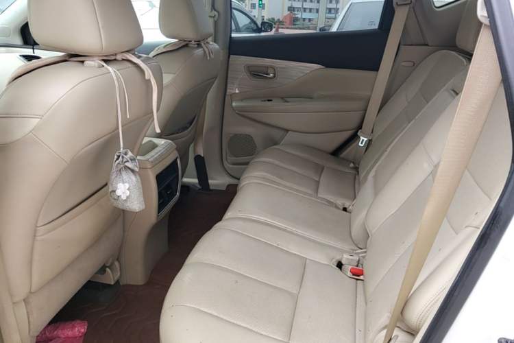 Used Nissan Murano 2017 2.5L XL Two-Wheel Drive Smart Edition Left Rear Seat
