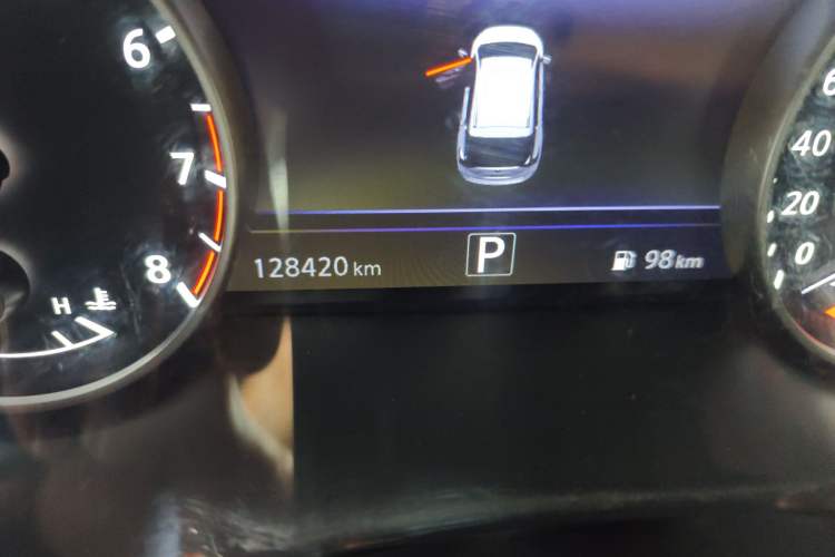 Used Nissan Murano 2017 2.5L XL Two-Wheel Drive Smart Edition Odometer Close Up