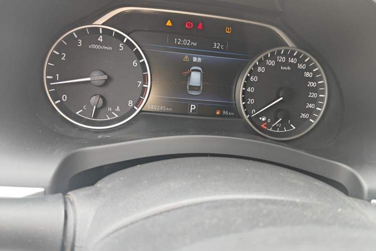 Used Nissan Murano 2017 2.5L XL Two-Wheel Drive Smart Edition Odometer Close Up