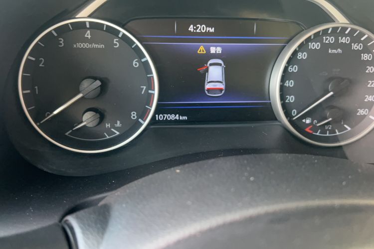 Used Nissan Murano 2017 2.5L XL Two-Wheel Drive Smart Edition Odometer Close Up
