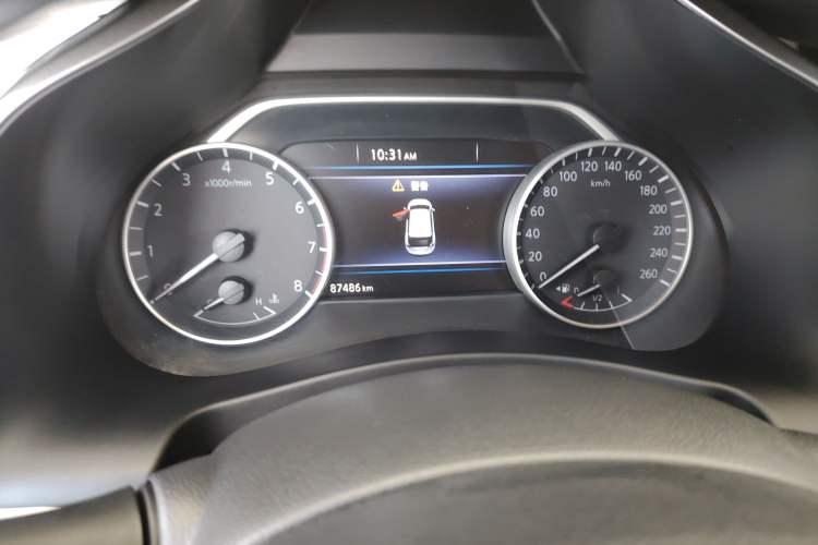 Used Nissan Murano 2017 2.5L XL Two-Wheel Drive Smart Edition Odometer Close Up