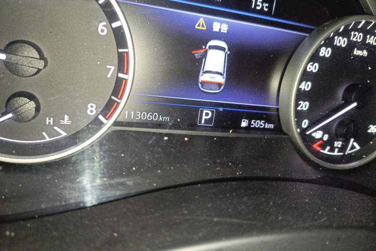 Used Nissan Murano 2017 2.5L XL Two-Wheel Drive Smart Edition Odometer Close Up