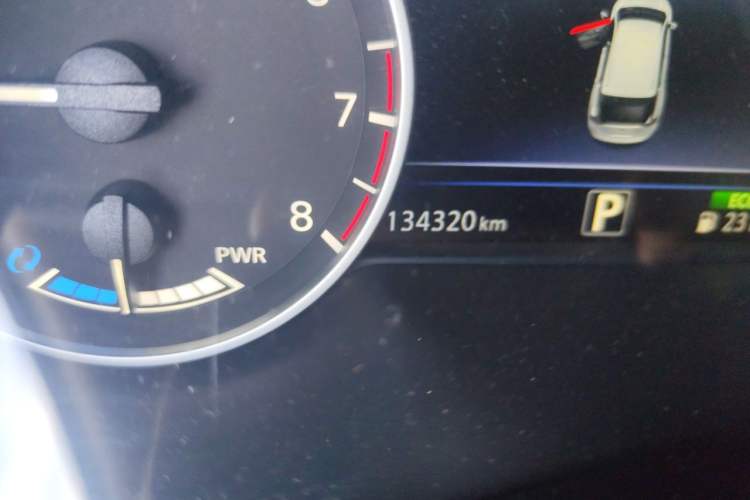 Used Nissan Murano 2017 2.5 S/C HEV XE Four-Wheel Drive Hybrid Luxury Edition Odometer Close Up