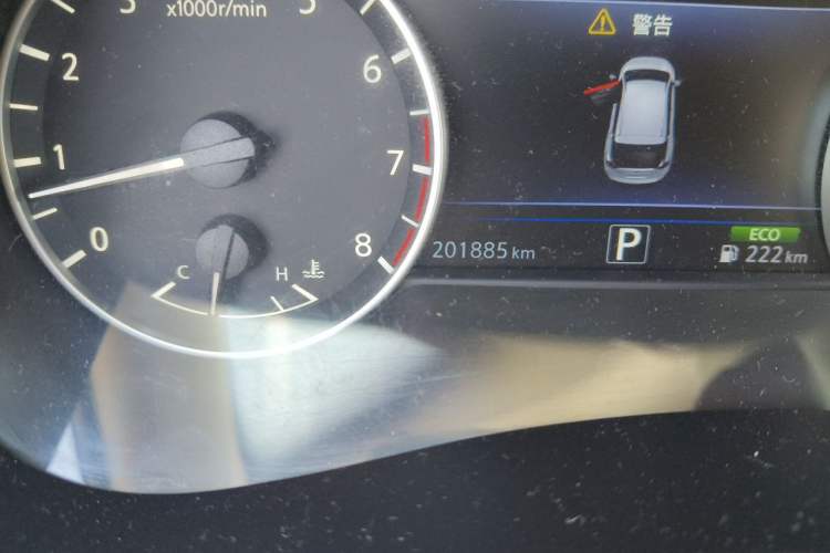 Used Nissan Murano 2017 2.5L XL Two-Wheel Drive Smart Edition Odometer Close Up