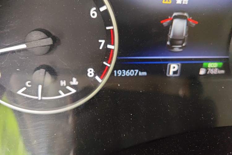 Used Nissan Murano 2017 2.5L XL Two-Wheel Drive Smart Edition Odometer Close Up