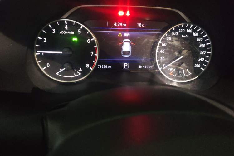 Used Nissan Murano 2017 2.5L XL Two-Wheel Drive Smart Edition Odometer Close Up