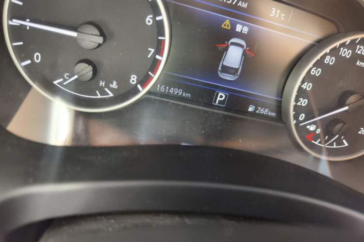 Used Nissan Murano 2017 2.5L XL Two-Wheel Drive Smart Edition Odometer Close Up