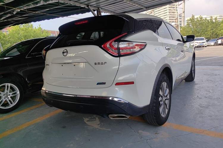 Used Nissan Murano 2017 2.5L XL Two-Wheel Drive Smart Edition Rear Right 45 Deg
