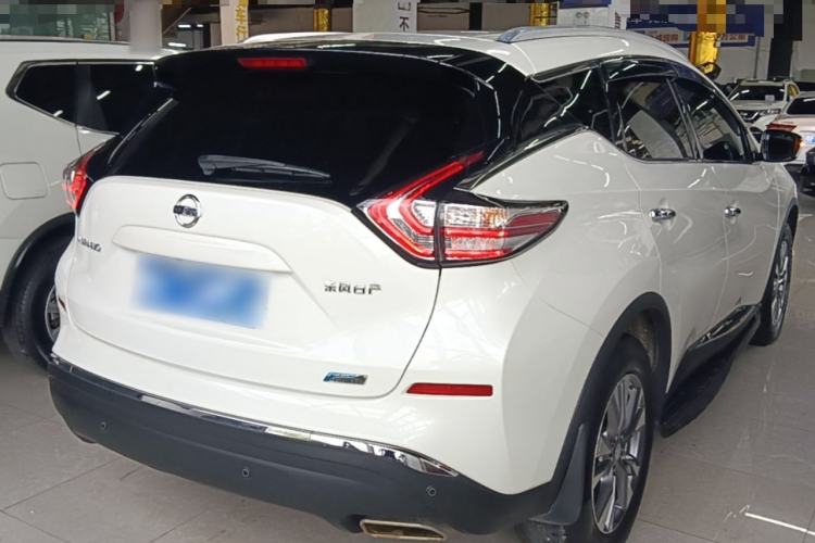 Used Nissan Murano 2017 2.5L XE Two-Wheel Drive Elite Edition Rear Right 45 Deg
