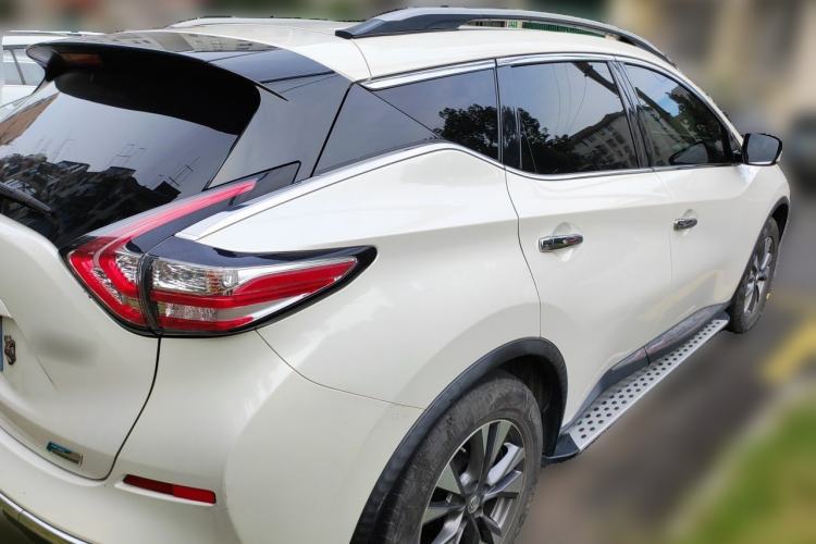 Used Nissan Murano 2017 2.5L XL Two-Wheel Drive Smart Edition Rear Right 45 Deg