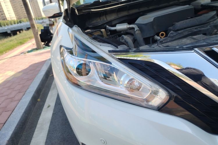 Used Nissan Murano 2017 2.5 S/C HEV XL Four-Wheel Drive Hybrid Prestige Edition Right Front Headlight