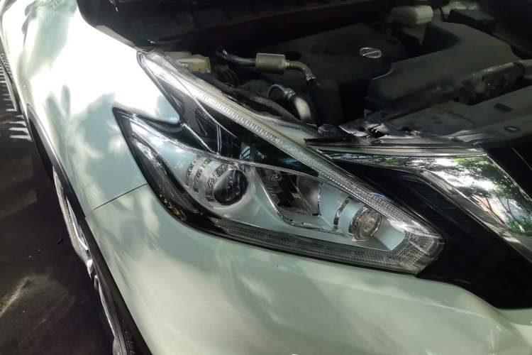 Used Nissan Murano 2017 2.5L XL Two-Wheel Drive Smart Edition Right Front Headlight