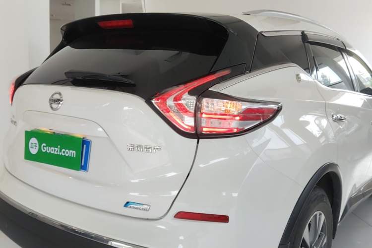 Used Nissan Murano 2017 2.5L XL Two-Wheel Drive Smart Edition Right Rear Taillight