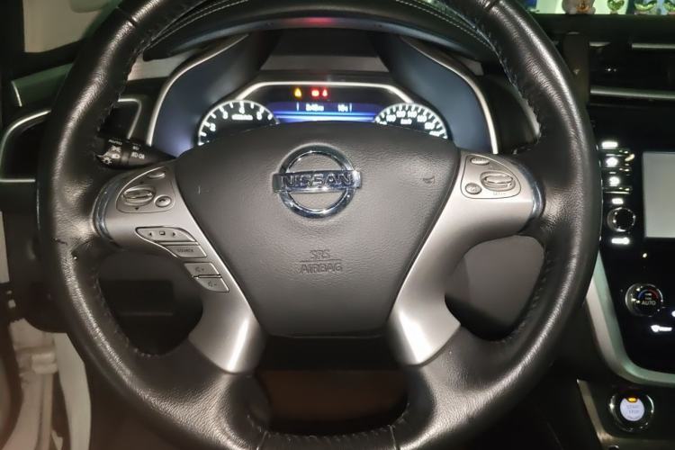 Used Nissan Murano 2017 2.5L XL Two-Wheel Drive Smart Edition Steering Wheel