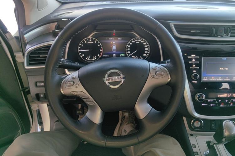 Used Nissan Murano 2017 2.5L XL Two-Wheel Drive Smart Edition Steering Wheel