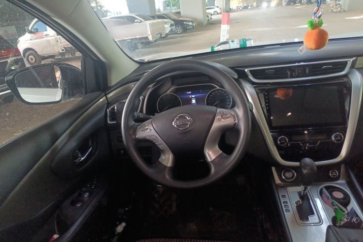 Used Nissan Murano 2017 2.5L XE Two-Wheel Drive Elite Edition Steering Wheel