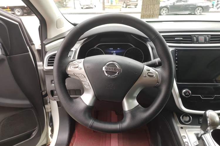 Used Nissan Murano 2017 2.5L XL Two-Wheel Drive Smart Edition Steering Wheel