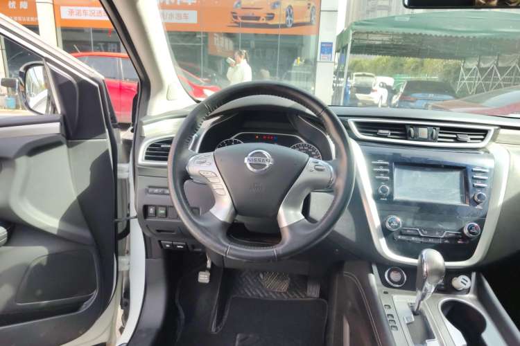 Used Nissan Murano 2017 2.5L XL Two-Wheel Drive Smart Edition Steering Wheel