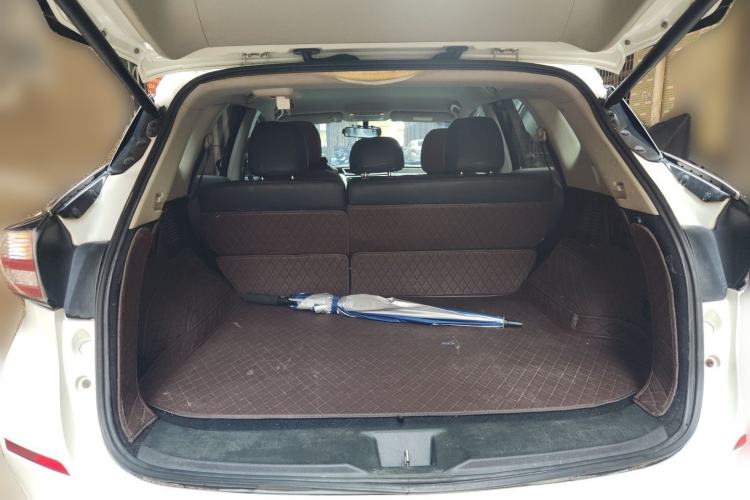 Used Nissan Murano 2017 2.5L XE Two-Wheel Drive Elite Edition Trunk
