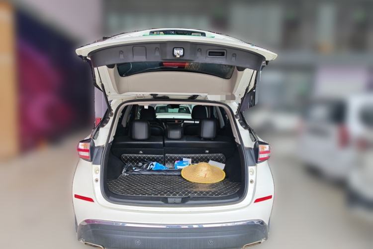 Used Nissan Murano 2017 2.5L XL Two-Wheel Drive Smart Edition Trunk