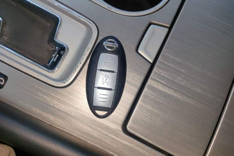Used Nissan Murano 2017 2.5L XL Two-Wheel Drive Smart Edition Vehicle Key