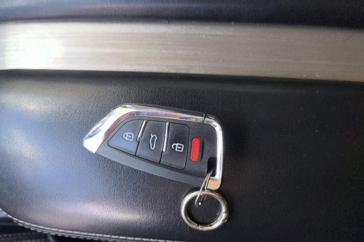 Used Nissan Murano 2017 2.5 S/C HEV XE Four-Wheel Drive Hybrid Luxury Edition Vehicle Key