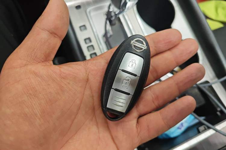 Used Nissan Murano 2017 2.5L XL Two-Wheel Drive Smart Edition Vehicle Key