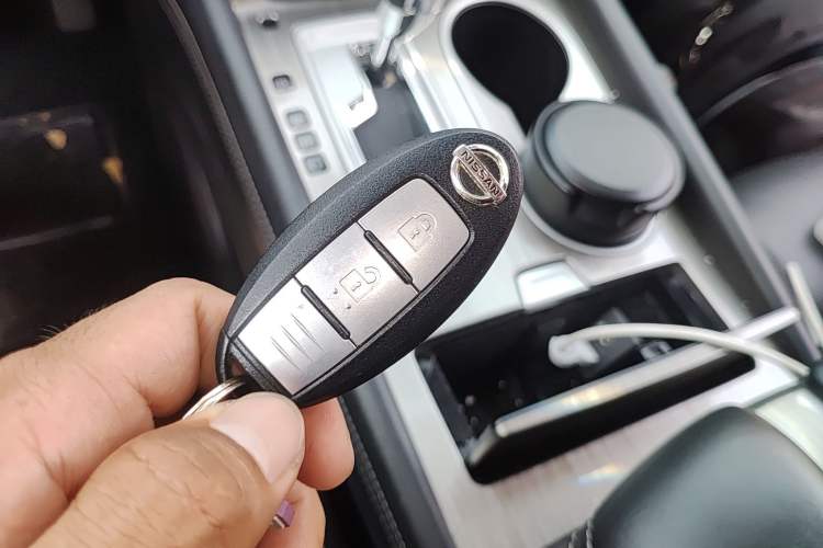 Used Nissan Murano 2017 2.5L XL NAVI Plus Two-Wheel Drive Smart Edition Vehicle Key