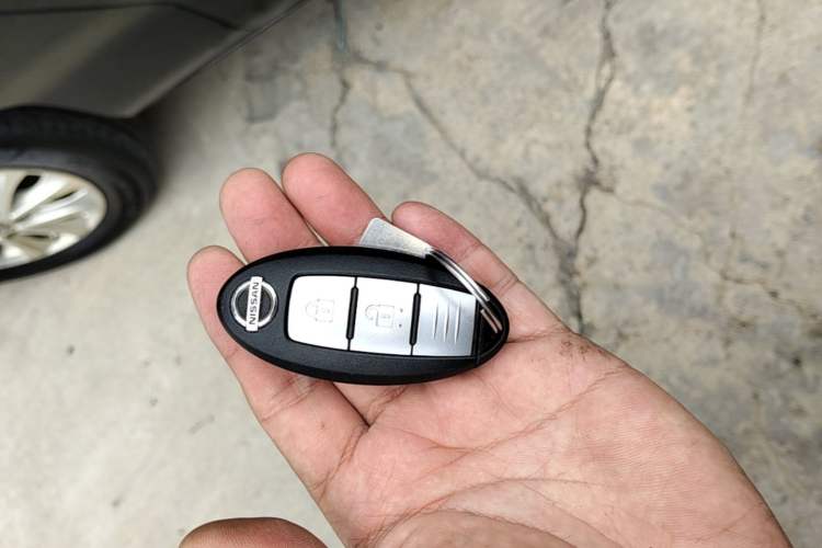Used Nissan Murano 2017 2.5L XL Two-Wheel Drive Smart Edition Vehicle Key