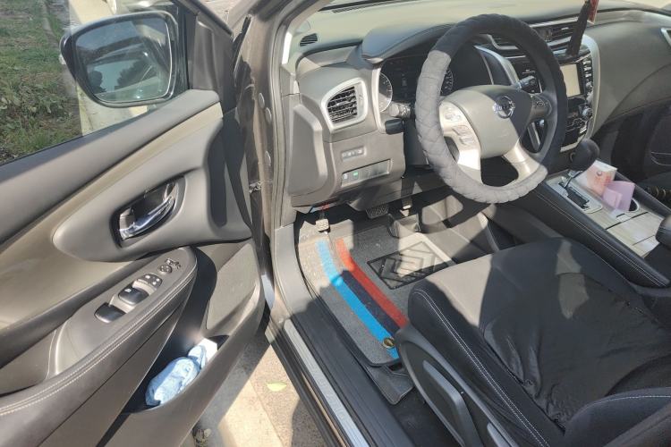 Used Nissan Murano 2017 2.5L XE Two-Wheel Drive Elite Edition Driver Seat