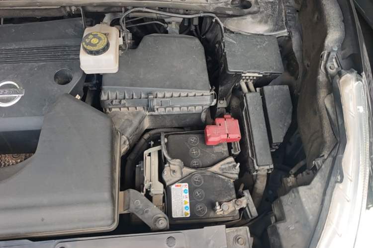 Used Nissan Murano 2017 2.5L XL Two-Wheel Drive Smart Edition Engine Bay Left