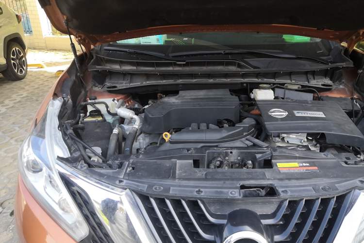 Used Nissan Murano 2017 2.5 S/C HEV XE Four-Wheel Drive Hybrid Luxury Edition Engine Bay Right