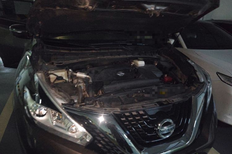 Used Nissan Murano 2017 2.5L XL Two-Wheel Drive Smart Edition Engine Bay Right