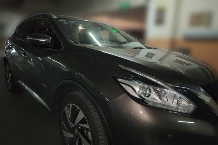 Used Nissan Murano 2017 2.5 S/C HEV XL Four-Wheel Drive Hybrid Prestige Edition Front Right 45 Deg