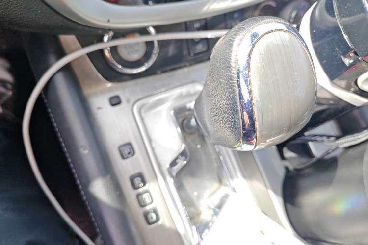 Used Nissan Murano 2017 2.5 S/C HEV XL Four-Wheel Drive Hybrid Prestige Edition Gear Lever