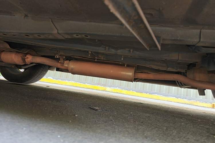 Used Nissan Murano 2017 2.5L XE Two-Wheel Drive Elite Edition Left Side Sill
