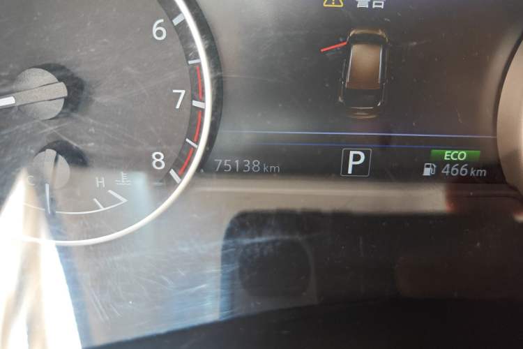 Used Nissan Murano 2017 2.5L XL NAVI Plus Two-Wheel Drive Smart Edition Odometer Close Up
