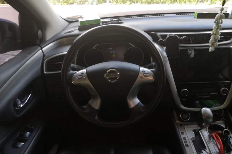 Used Nissan Murano 2017 2.5 S/C HEV XE Four-Wheel Drive Hybrid Luxury Edition Steering Wheel