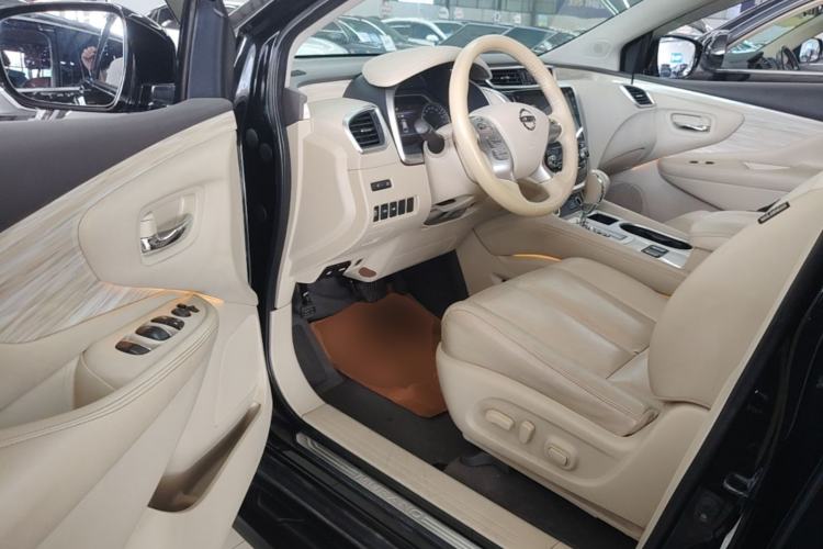Used Nissan Murano 2019 2.5L XL Two-Wheel Drive Smart Connect Luxury Edition China VI Standard Driver Seat