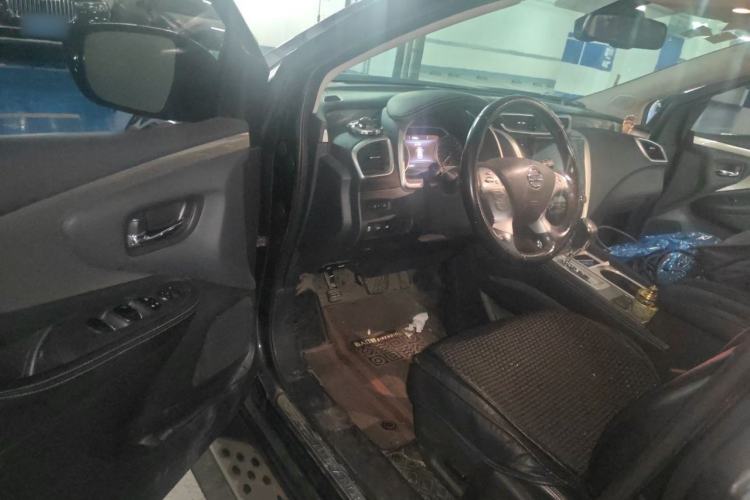 Used Nissan Murano 2019 2.5L XL Two-Wheel Drive Smart Connect Luxury Edition China VI Standard Driver Seat