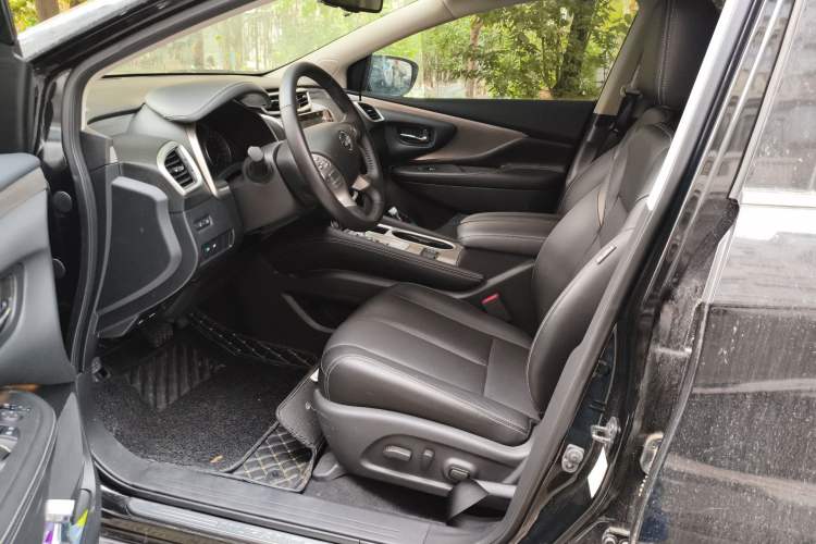 Used Nissan Murano 2019 2.5L XL Two-Wheel Drive Smart Connect Luxury Edition China VI Standard Driver Seat