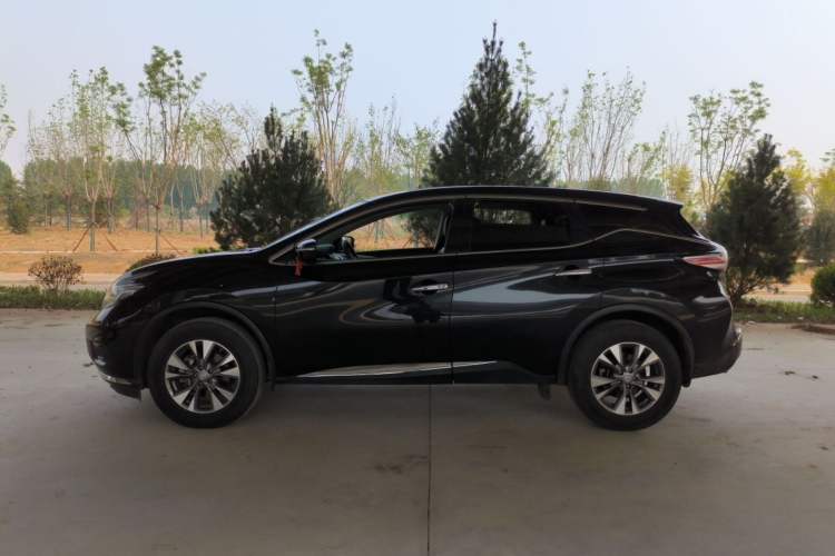 Used Nissan Murano 2019 2.5L XE Two-Wheel Drive Elite Version China VI Standard Exterior 3